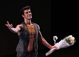 Roberto Bolle il talento e la passione dell'eccellenza nella danza